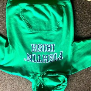 champion ND fighting Irish sweater unisex